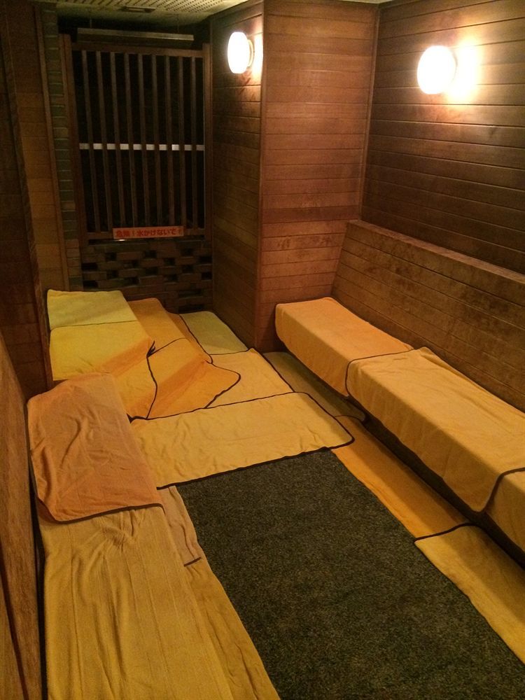 Capsule Hotel Asahi Plaza Shinsaibashi Osaca Exterior foto